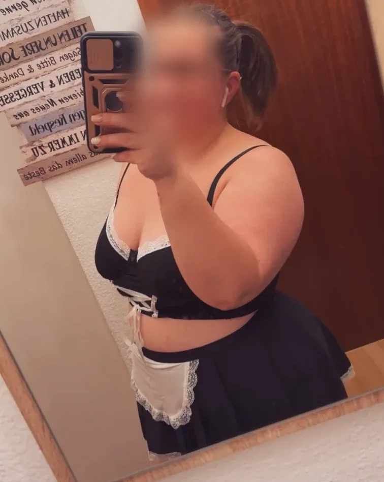 Eija, 27