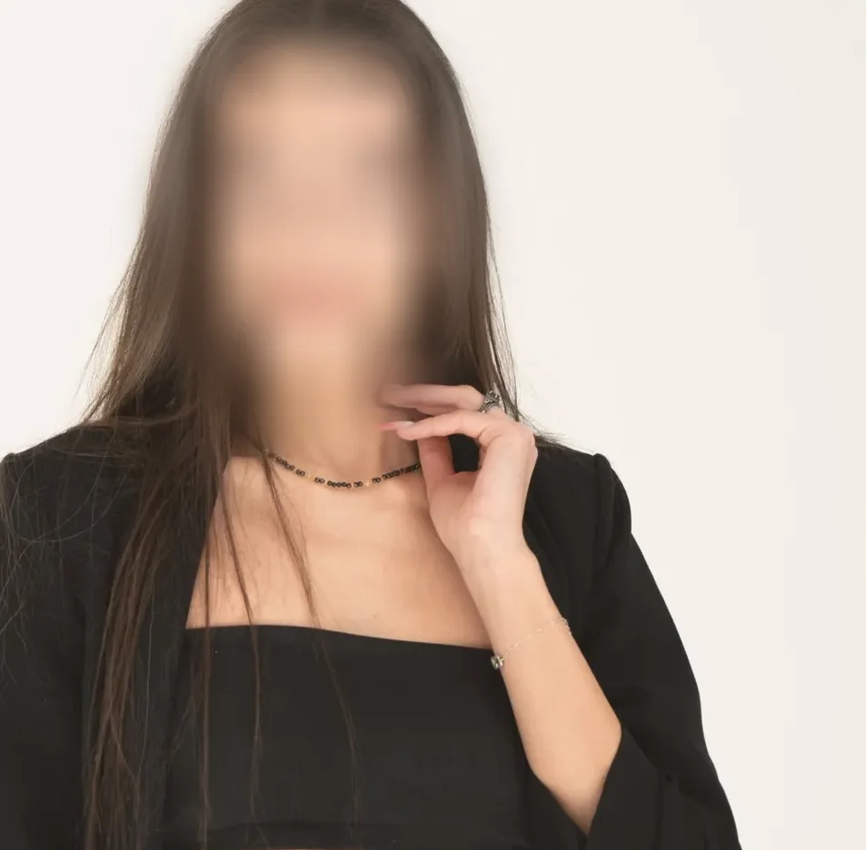 Jonna, 28