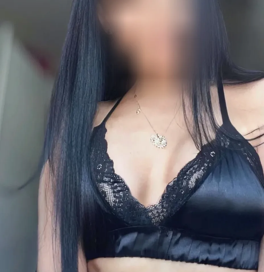 Michelle, 36