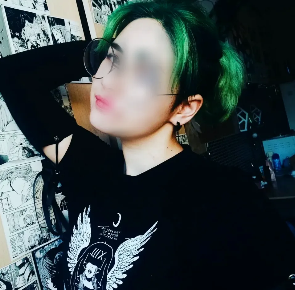 Tiina, 22